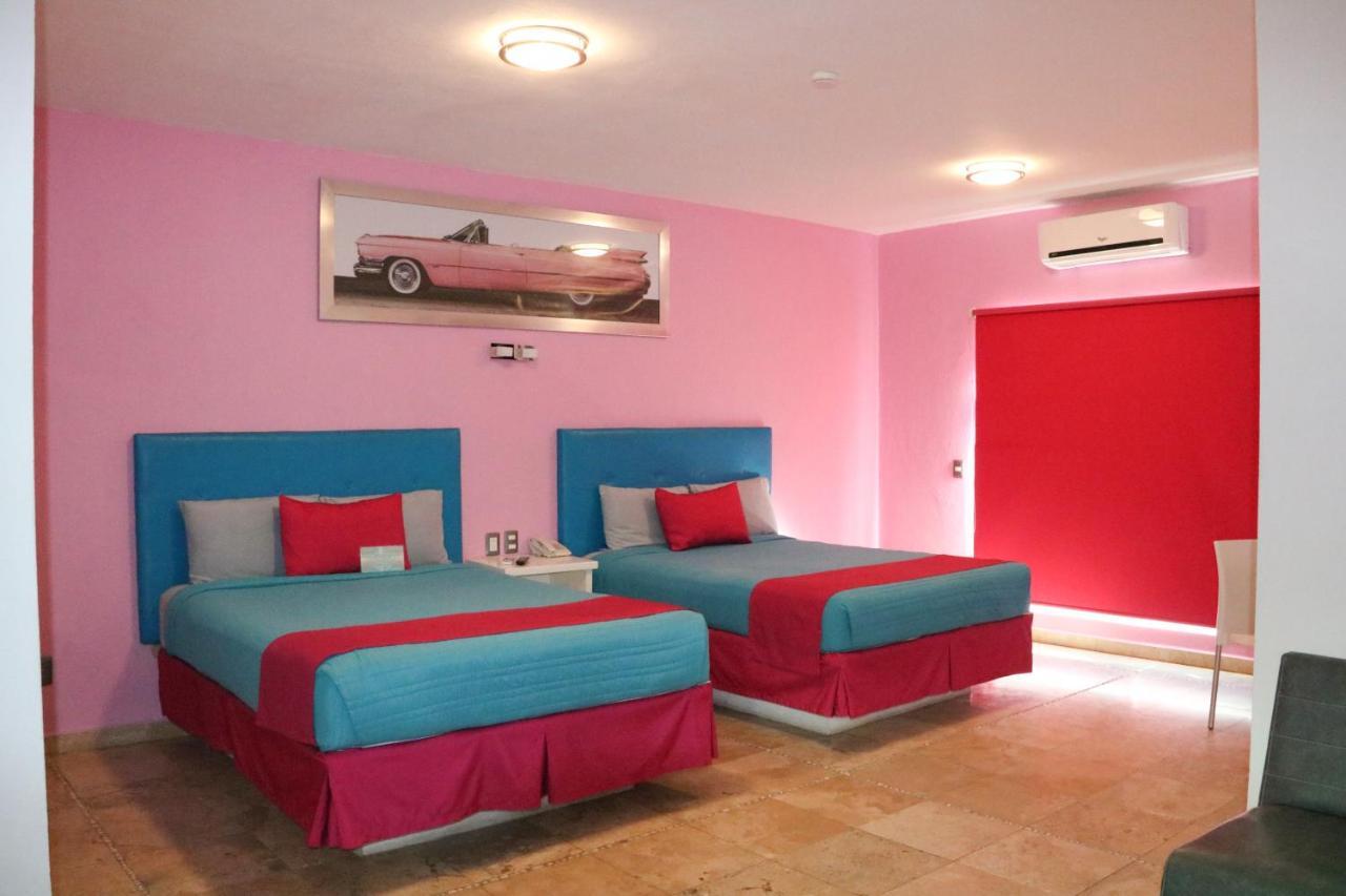 Miami Inn Nuevo Vallarta Exteriör bild